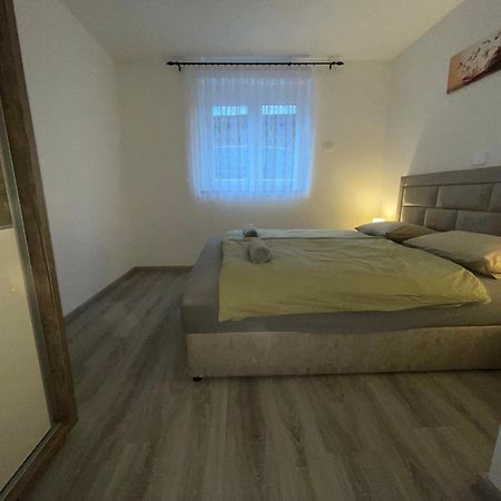 Apartma Dzana Zaga Exteriör bild