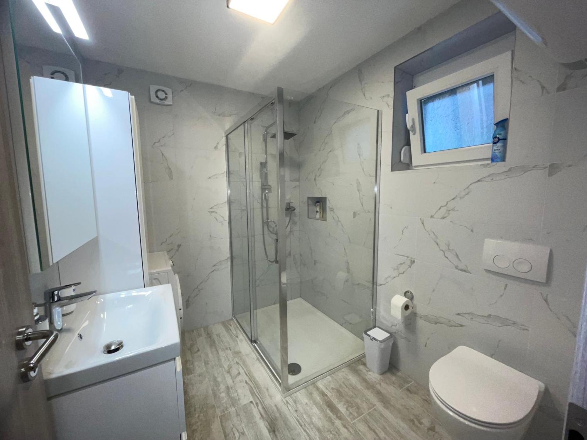 Apartma Dzana Zaga Exteriör bild